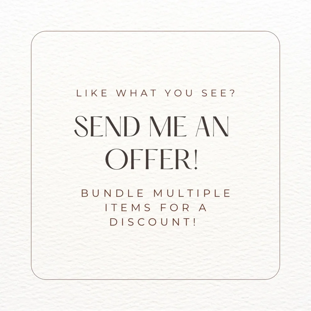 New in Box - 1/4 Cttw Diamond Round Grand Cluster Stud Earrings - Picture 7 of 7